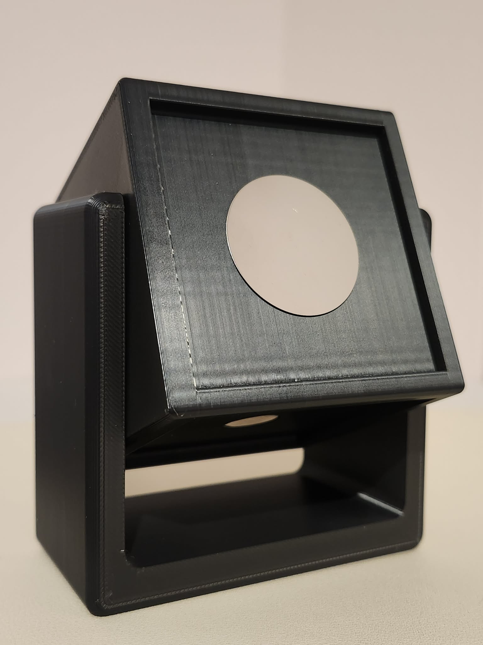 STL - Rotating Cube Frame (Holds 4 Photo Magnets)