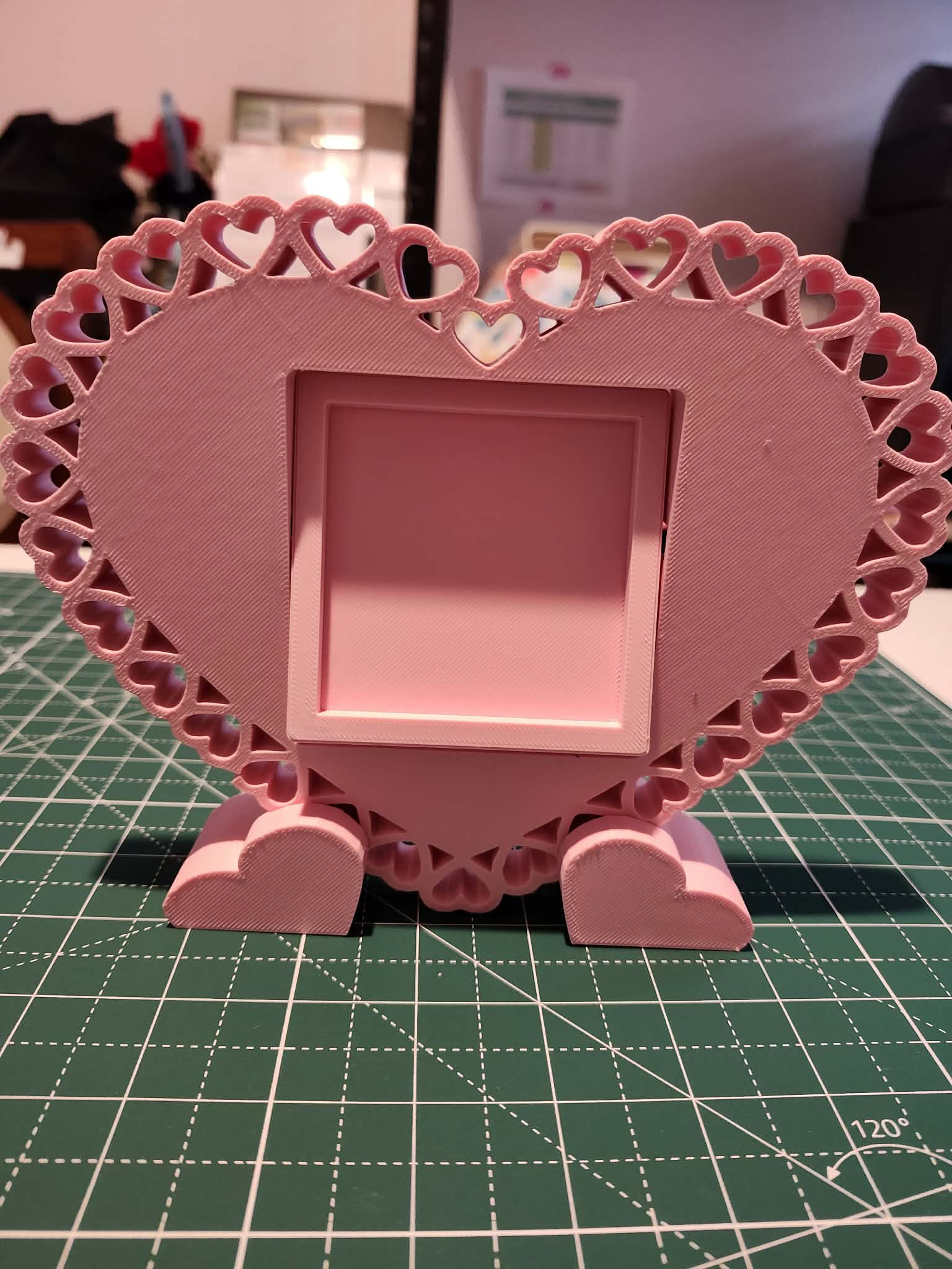 LoveBurst Frame