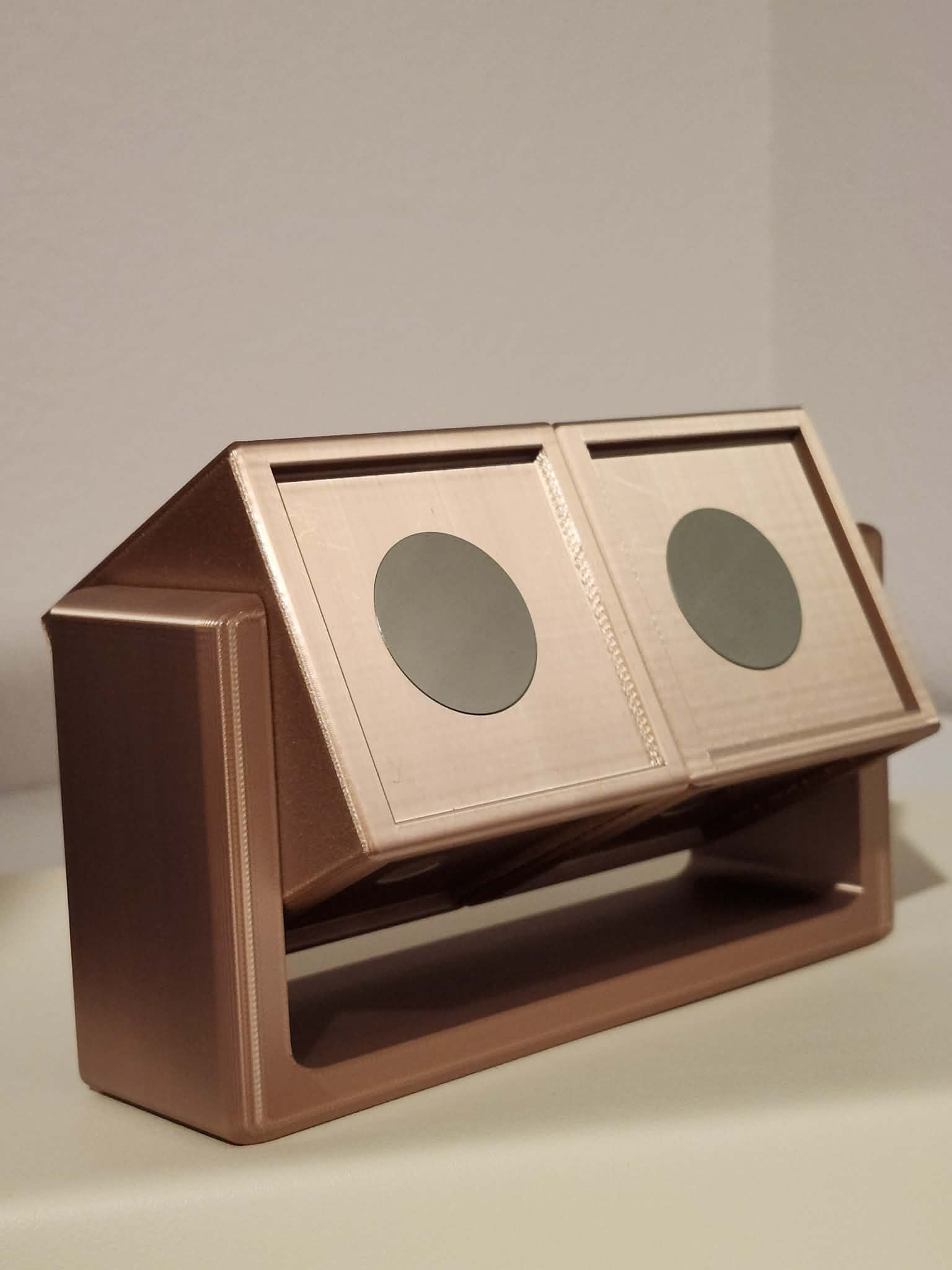 STL - Double Rotating Cube Frame  (Holds 8 Photo Magnets)